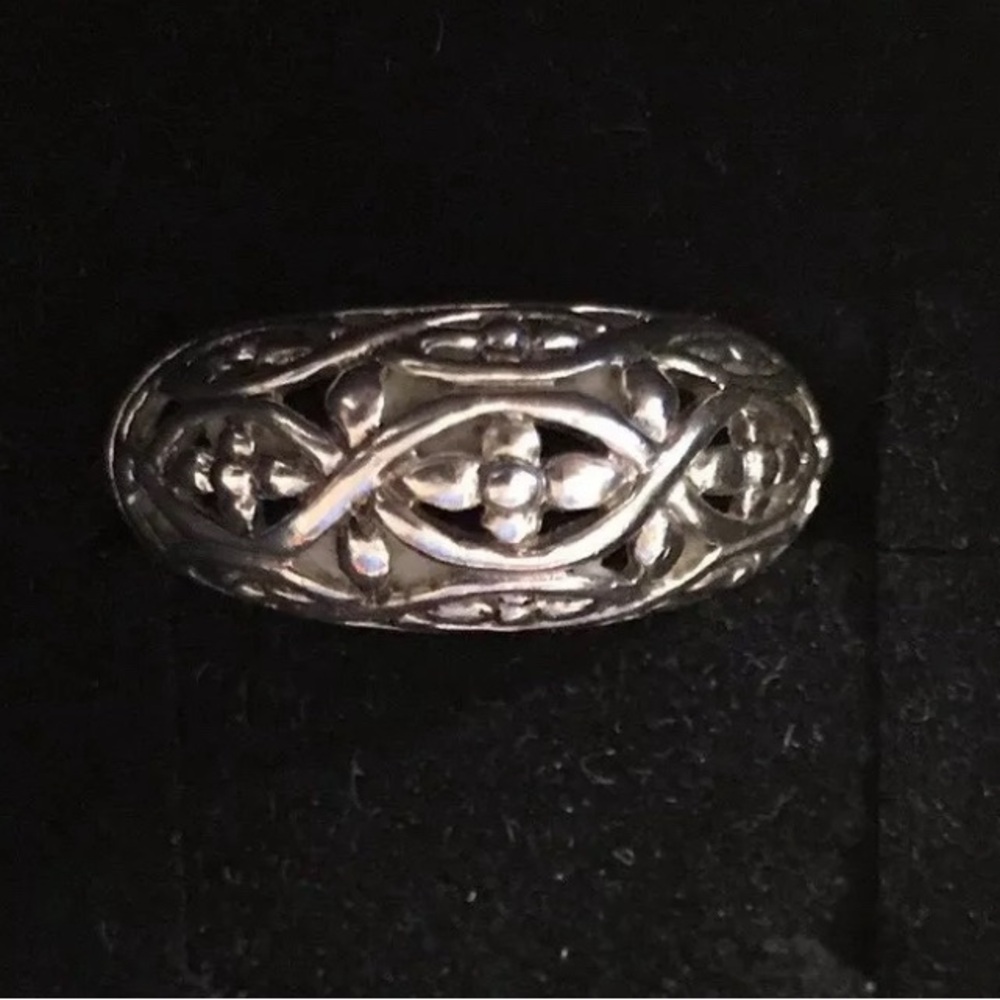925 Sterling Silver Ornate scroll dome shaped Ring US Size 6
